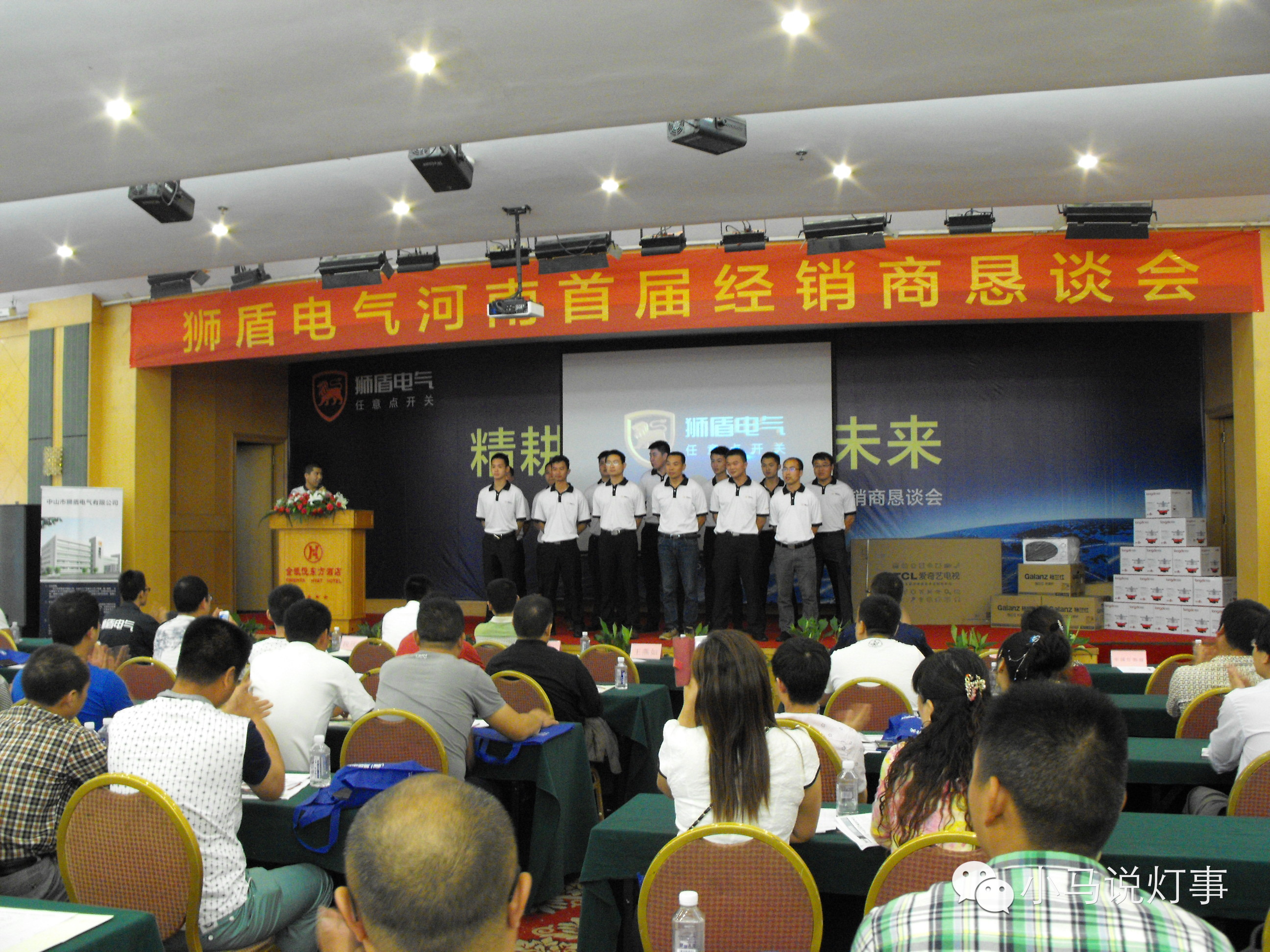 {늚(yng)(jng)N(xio)̑Մ(hu)e